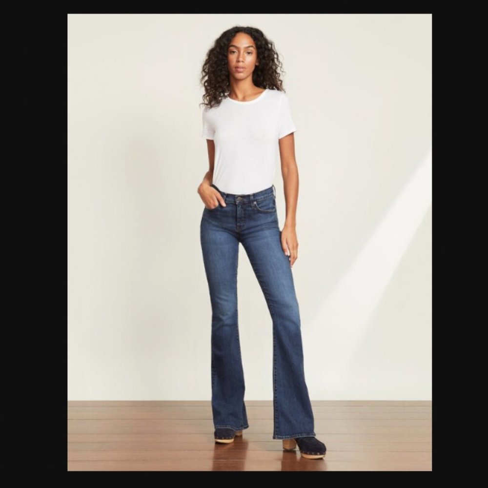 Veronica Beard Jeans Mid rise Gemma Skinny Flare Laguna blue size 28